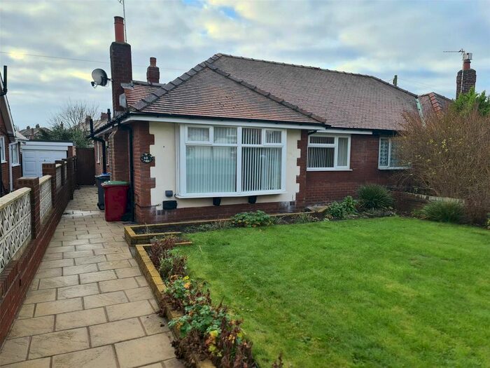 2 Bedroom Bungalow To Rent In Preston New Road, Blackpool FY4
