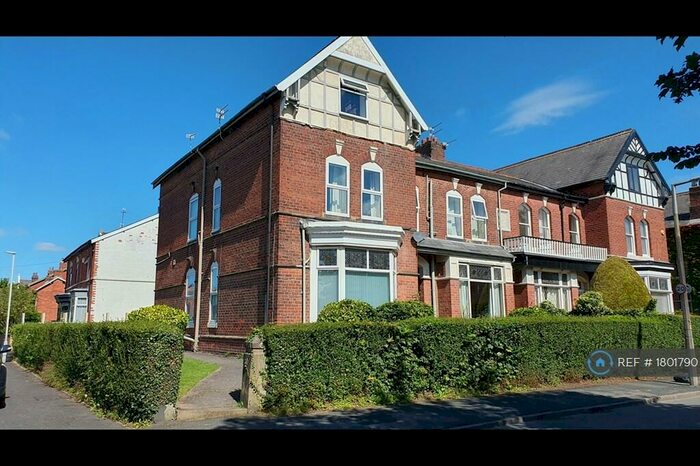 1 Bedroom Flat To Rent In Rose Terrace, Ashton-On-Ribble, Preston, PR2