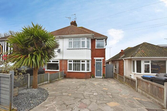3 Bedroom Semi Detached House For Sale In Wallwood Road, Ramsgate, CT11