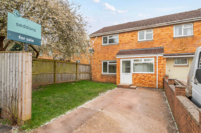 3 Bedroom End Of Terrace House For Sale In Shortridge Mead, Tiverton, Devon, EX16