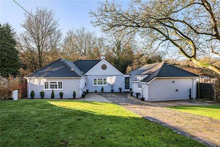 5 Bedroom Detached House For Sale In The Grove, Biggin Hill, Westerham, TN16