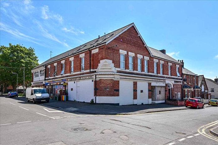 1 Bedroom Flat To Rent In Newcomen Road, Wellingborough, NN8