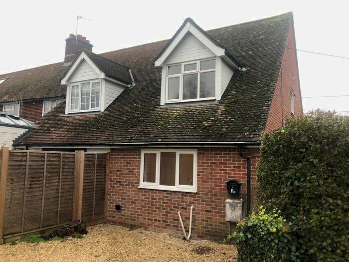 2 Bedroom End Of Terrace House To Rent In Station Road, Whitchurch, RG28