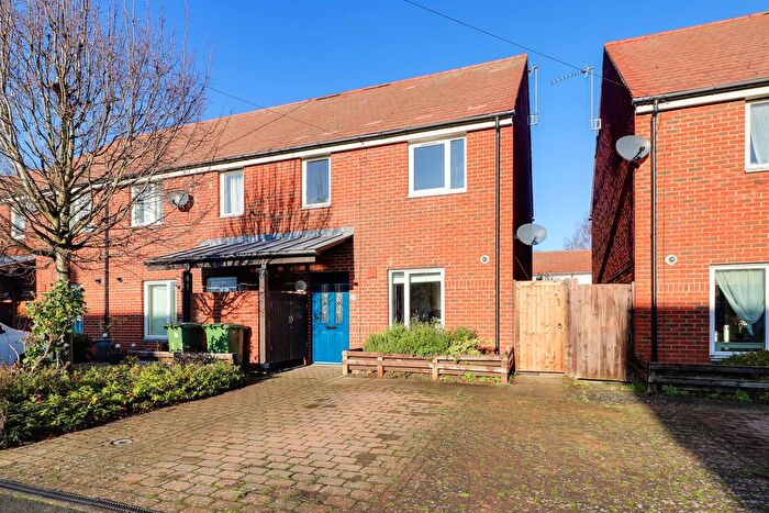 3 Bedroom Semi Detached House For Sale In Holme Way, Sawston, CB22