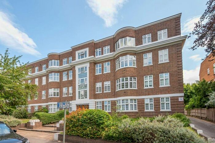 4 Bedroom Flat For Sale In Wimbledon Close, Wimbledon Village, London, SW20