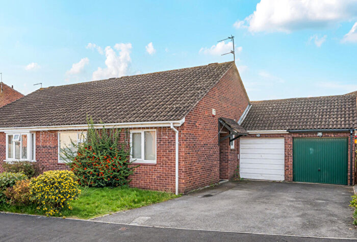 2 Bedroom Bungalow For Sale In Stourton Drive, Barrs Court, Longwell Green, BS30
