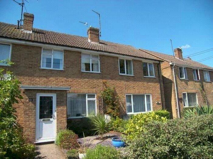 2 Bedroom Terraced House To Rent In Kings End, Bicester, OX26