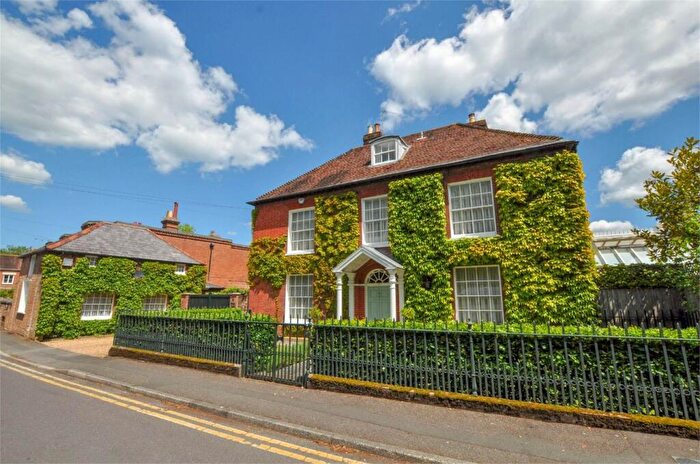 5 Bedroom Detached House For Sale In Poole Road, Wimborne, BH21