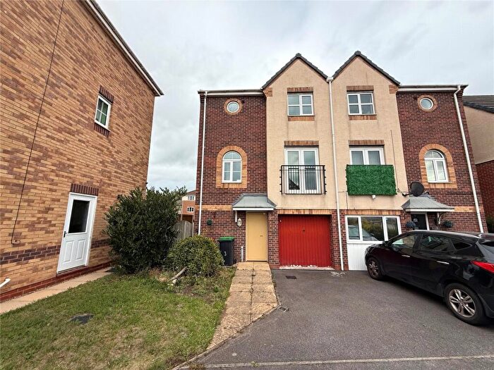 3 Bedroom Semi-Detached House For Sale In Robin Bailey Way, Hucknall, Nottingham, Nottinghamshire, NG15