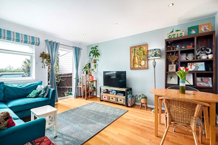 2 Bedroom Terraced House For Sale In Macaret Close, London, N20
