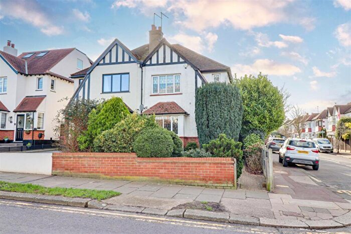 3 Bedroom Semi Detached House For Sale In * Garage To Rear * Highlands Boulevard, Leigh-on-Sea, SS9