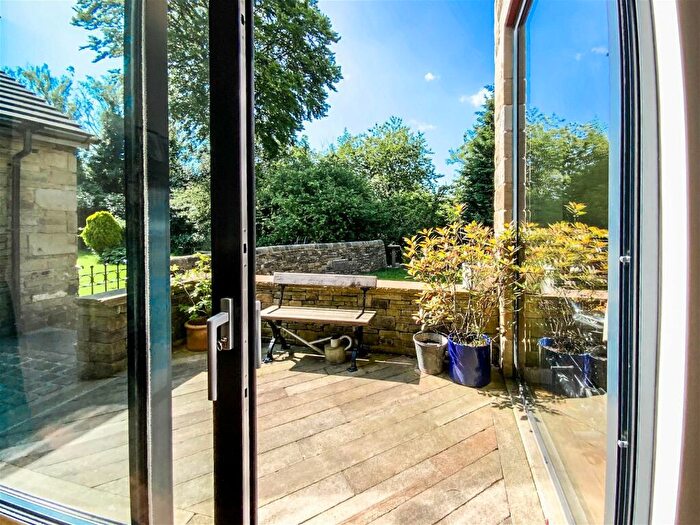 1 Bedroom Detached House For Sale In Mill View House, Wren Nest Terrace, SK13