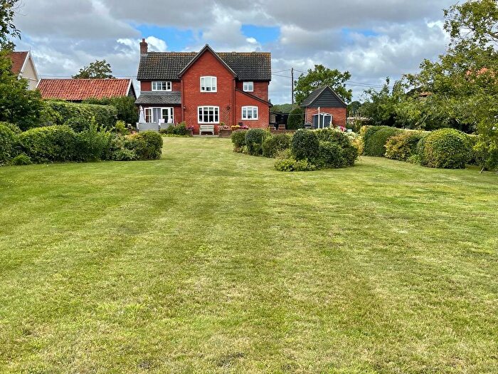 4 Bedroom Detached House For Sale In Broadway, Wickham Skeith, Eye, IP23