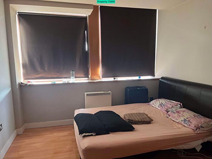 1 Bedroom Apartment To Rent In Metropolitan Apartments, Lee Circle, Leicester, LE1