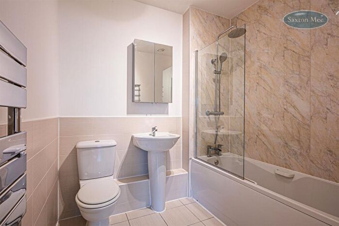 2 Bedroom Apartment For Sale In The Willows, Middlewood Road Hillsborough, Sheffield, S6