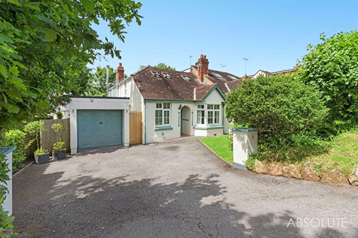 4 Bedroom Semi-detached Bungalow For Sale In Longpark Hill, Maidencombe, TQ1