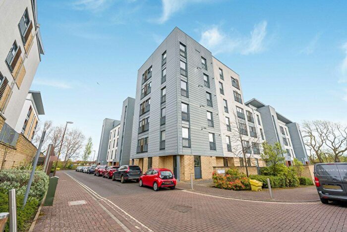 2 Bedroom Flat For Sale In / Kimmerghame Drive, Edinburgh, EH4