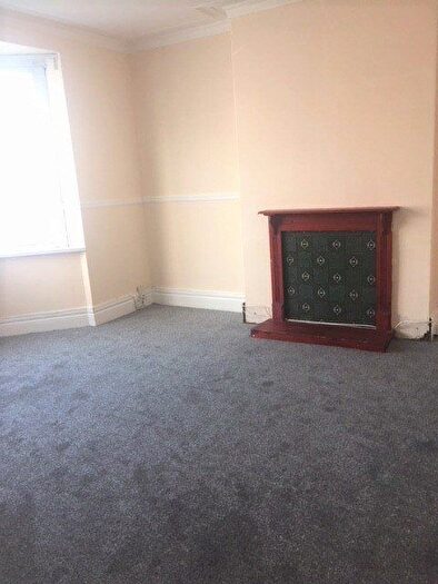 3 Bedroom Terraced House To Rent In Wingrove Road, Newcastle Upon Tyne, NE4