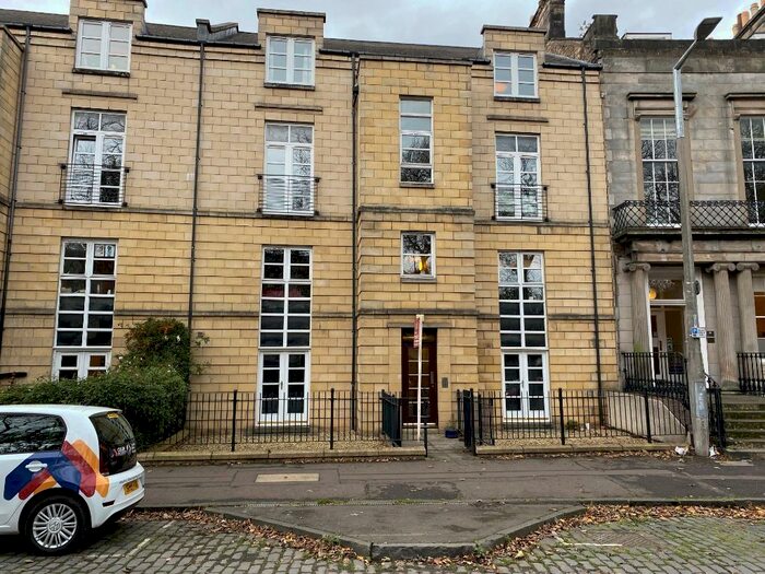 3 Bedroom Flat To Rent In Hopetoun Crescent, Broughton, Edinburgh, EH7