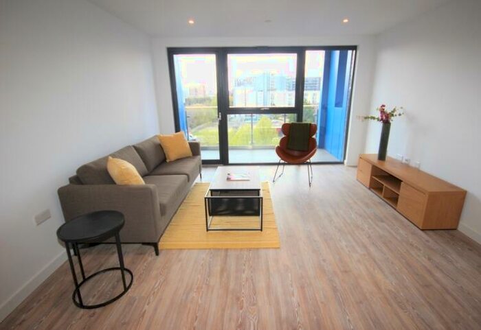 2 Bedroom Apartment To Rent In Wilson Building, Potato Wharf Manchester, M3