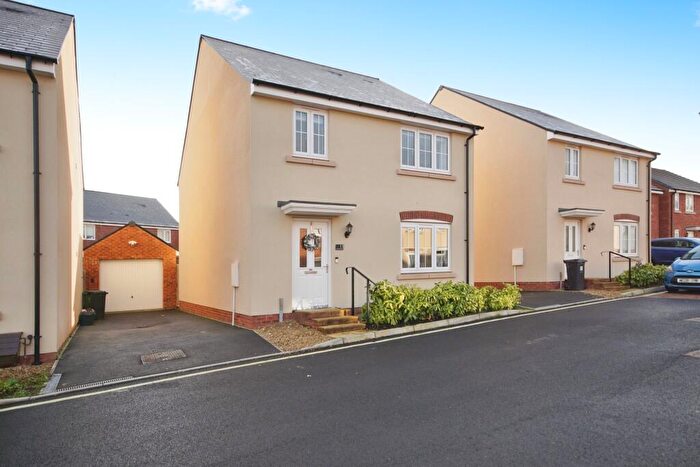 4 Bedroom Detached House For Sale In Thomas Snead Road, Scholars Chase, Bristol, BS16
