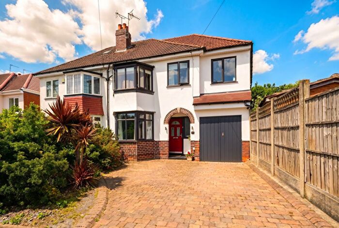 4 Bedroom Semi Detached House For Sale In Egginton Road, Hall Green, B28