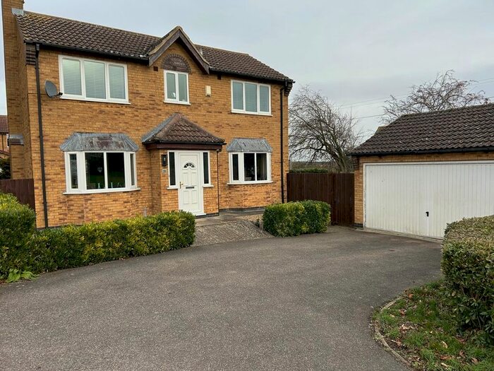4 Bedroom Detached House For Sale In Mallard Close, Essendine, Stamford, PE9