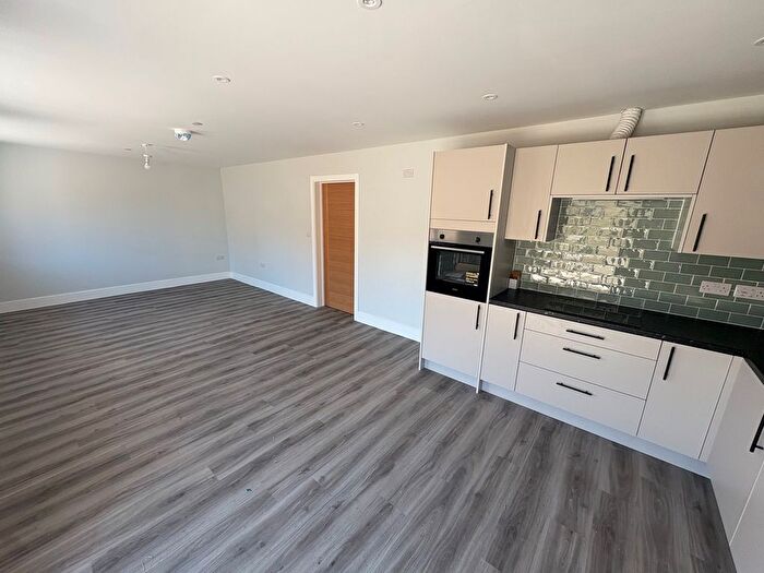 4 Bedroom Terraced Bungalow To Rent In Bethel Road, Llansamlet, Swansea, SA7