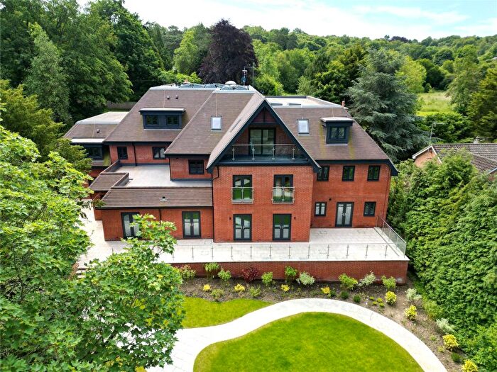 2 Bedroom Apartment For Sale In Green Hedges, Westerham Road, Oxted, Surrey, RH8