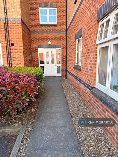 2 Bedroom Flat To Rent In Beckets View, Northampton, NN1