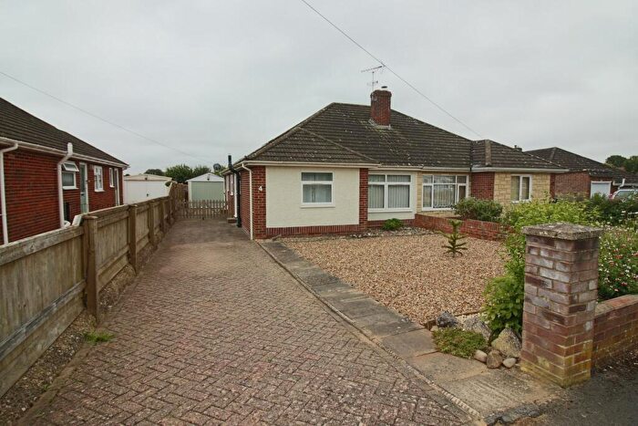2 Bedroom Semi-Detached Bungalow To Rent In Chaucer Avenue, Andover, Hants, SP10