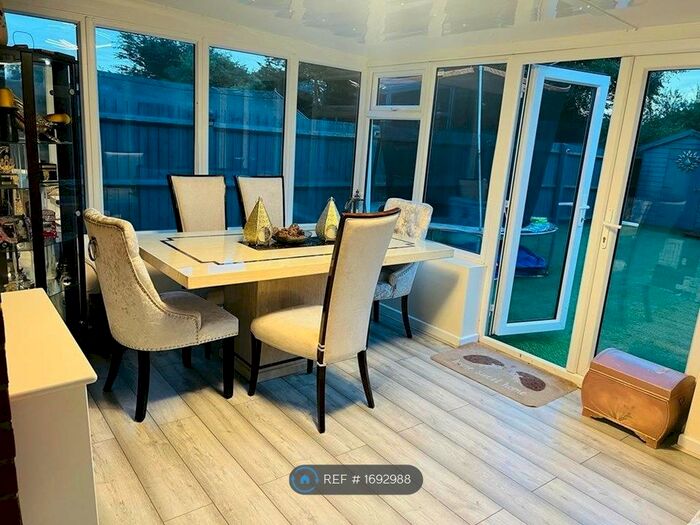 3 Bedroom Semi-Detached House To Rent In Heathland Way, Grays, RM16