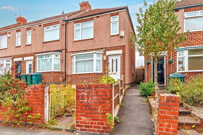 3 Bedroom End Of Terrace House For Sale In Herrick Road, Coventry, CV2