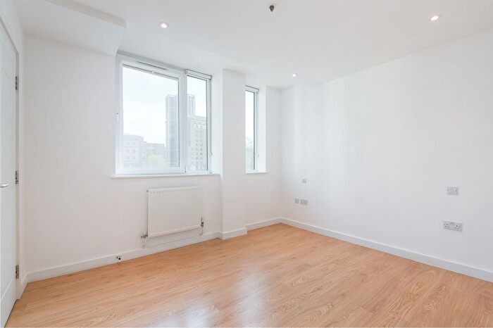 1 Bedroom Flat To Rent In Sydenham Road, Croydon, CR0