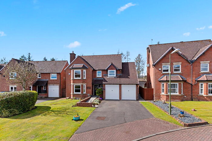 4 Bedroom Detached House For Sale In Westcroft Court, Livingston Village, Livingston, EH54