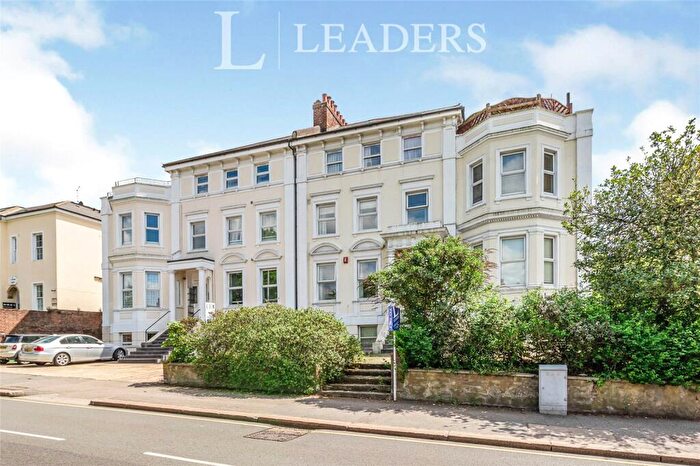 Studio For Sale In St. Mark's Hill, Surbiton, Surrey, KT6