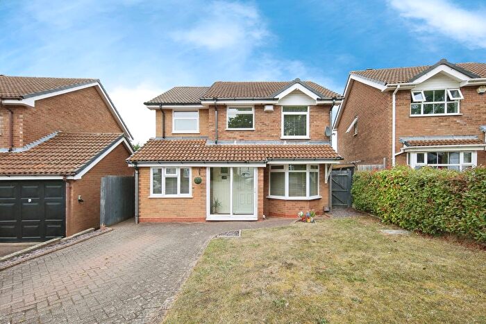 5 Bedroom Detached House For Sale In Stoneton Crescent, Balsall Common, Coventry, CV7