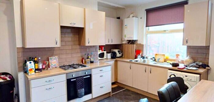 3 Bedroom House To Rent In Royal Park Avenue, Leeds, LS6