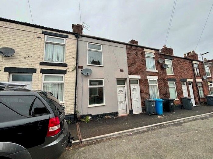 2 Bedroom Terraced House To Rent In Picow Street, Runcorn, WA7