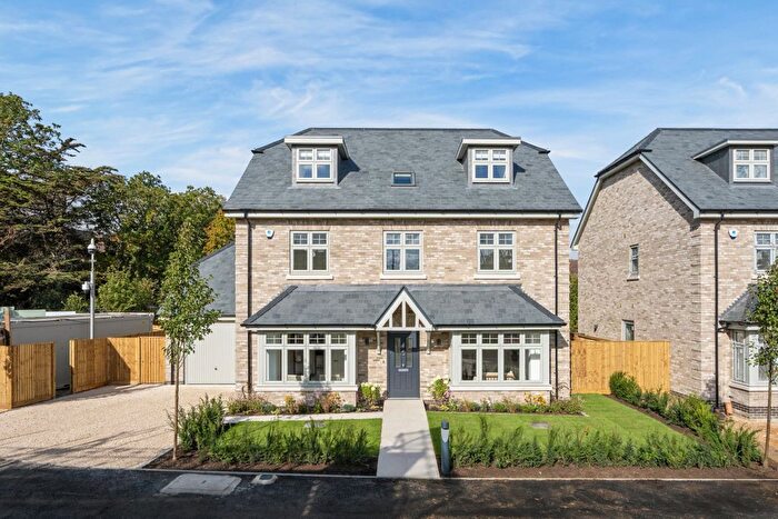 5 Bedroom Detached House For Sale In Pound Lane, Sonning, RG4