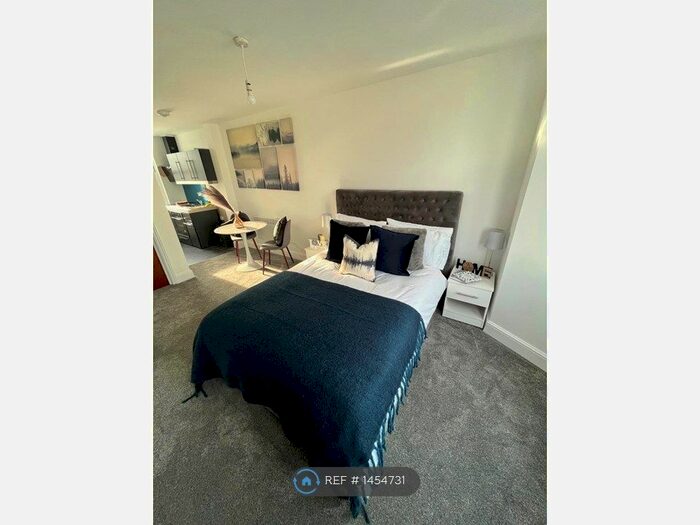 Studio To Rent In Ilford, Ilford, IG3