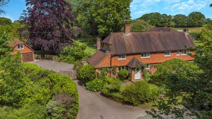 4 Bedroom House For Sale In Shillinglee Road, Plaistow, Billingshurst, West Sussex, RH14
