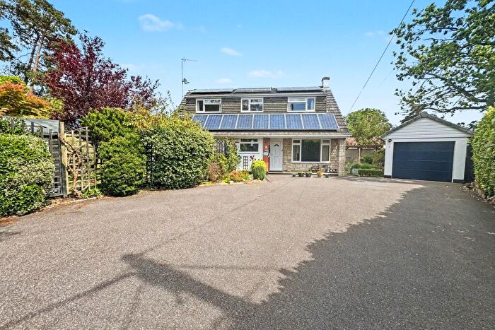 4 Bedroom Detached House For Sale In Ferndown, BH22