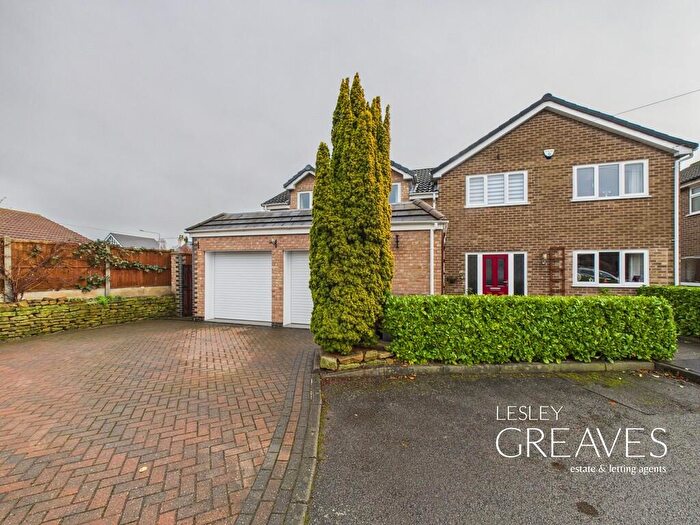 4 Bedroom Detached House For Sale In Newlands Drive, Gedling, Nottingham, NG4
