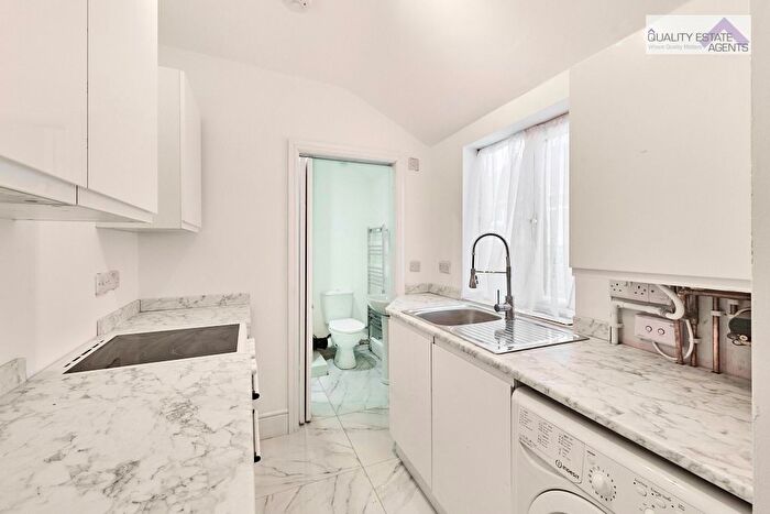 2 Bedroom Terraced House To Rent In Packett Street, Fenton, Stoke-On-Trent, ST4