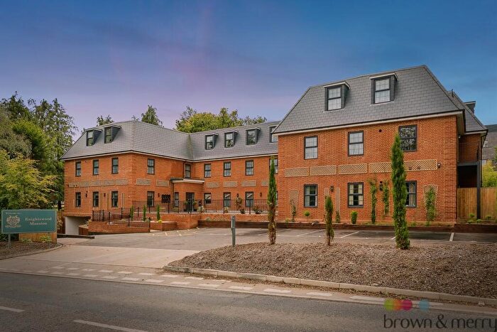 1 Bedroom Apartment For Sale In Knightswood Mansion, Berkhamsted, HP4