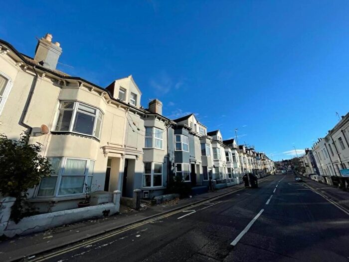 6 Bedroom House To Rent In Viaduct Road, Brighton, East Sussex, BN1