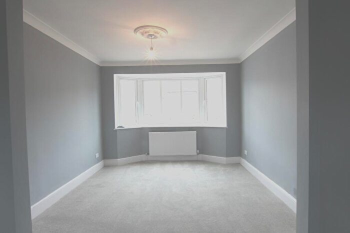 3 Bedroom Semi-Detached House To Rent In Orchard Rise West, Sidcup, Kent, DA15