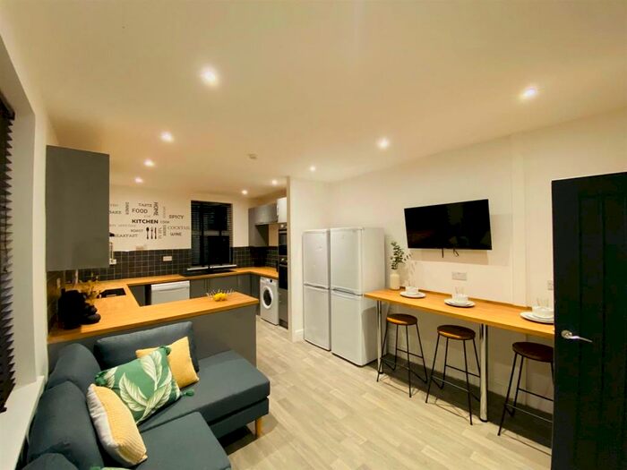 6 Bedroom House To Rent In Sudbury Street, Derby, DE1