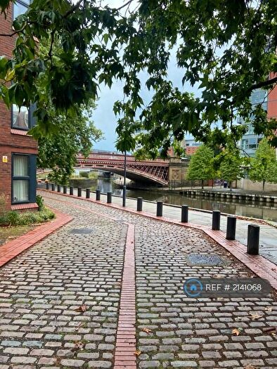 1 Bedroom Flat To Rent In The Chandlers Call Lane, Leeds, LS2